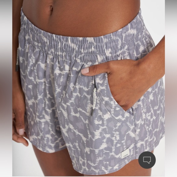 Vuori Dash Short, size small, in opal spots - Picture 8 of 10
